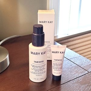 🆕️Timewise Sunscreen Daytime Defender 1fl oz AND a Travel Sunscreen .3fl